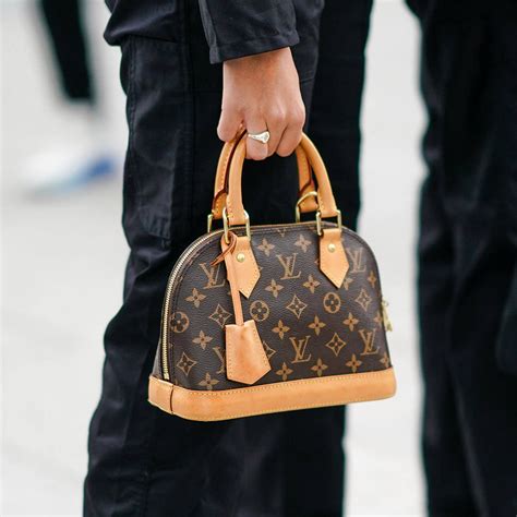 louis vuitton alma bag coco chanel|louis vuitton noe bag.